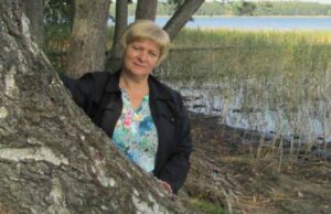 Терміново збирають кошти на лікування поетеси з Нововолинська Терміново збирають кошти на лікування поетеси з Нововолинська