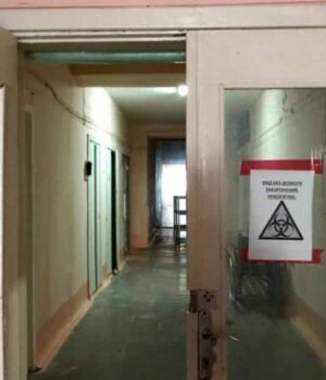 Кричущий безлад: У Нововолинській лікарні недотримуються умов карантину. ВІДЕО
