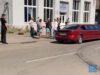 У Нововолинську люди викликали поліцію через весільний лімузин, який загородив в’їзд до будинків У Нововолинську люди викликали поліцію через весільний лімузин