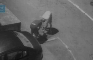 Нововолинських “каналізаційних злодіїв” підловила на гарячому… не поліція, а відеокамера (відео) Нововолинських “каналізаційних злодіїв” підловила на гарячому… не поліція