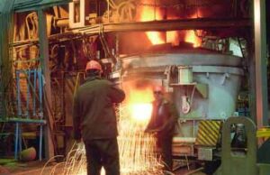 Нововолинські ливарники виготовляють запчастини до танків та нового вітчизняного БТРа Нововолинські ливарники виготовляють запчастини до танків та нового вітчизняного БТРа