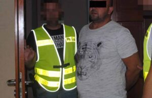 Польська поліція затримала 4 українців за підозрою у серії пограбувань Польська поліція затримала 4 українців за підозрою у серії пограбувань