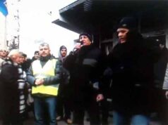 Мітинг біля МВС України. Виступ Є. Мельника Мітинг біля МВС України. Виступ Є. Мельника