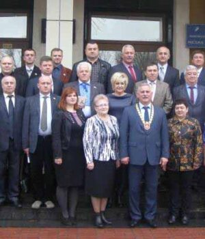 Структура і штати нововолинських місцевих органів влади