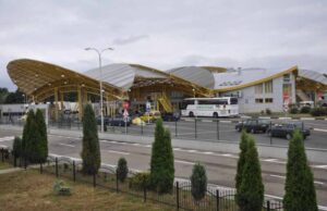 Оформлене перше в Україні авто із пільгами щодо звільнення від сплати ввізного мита, ПДВ та... Оформлене перше в Україні авто із пільгами щодо звільнення від сплати ввізного мита