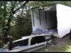 На пагорбі біля села Дігтів аварія: фарш із фури висипало просто на дорогу (відео) На пагорбі біля села Дігтів аварія: фарш із фури висипало просто на дорогу (відео)