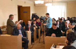 Міська рада звернулась до чиновників області і столиці аби вони посприяли збереженню Нововолинського Центру ДАІ... Міська рада звернулась до чиновників області і столиці аби вони посприяли збереженню Нововолинського Центру ДАІ 0703