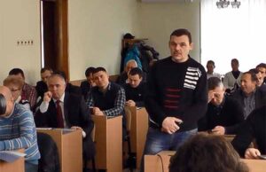 Нововолинська міська рада проситиме відставки уряду Яценюка (відео) Нововолинська міська рада проситиме відставки уряду Яценюка (відео)