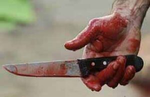 Під час застілля кинувся із ножем на сусіда! Під час застілля кинувся із ножем на сусіда!