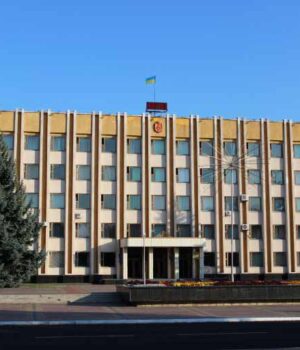 Сапожніков витратив на ремонт кабінетів міськради 1 200 000 гривень