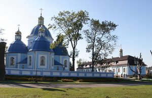 Прем’єр-міністр України доручив організувати процедуру перевірки Успенського собору, Зимненського та Низкиницького монастирів