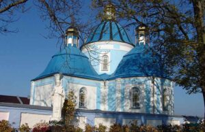 Голоси громади та прихожан Успенської церкви в Низкиничах розділились: відбулися збори у селі та в... Голоси громади та прихожан Успенської церкви в Низкиничах розділились: відбулися збори у селі та в храмі