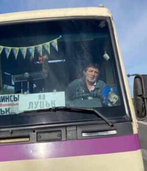 original-photo_21 Водій автобуса Нововолинськ-Луцьк відправив хлопчину роздрукувати квиток