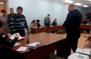 Підрахунок голосів в ОВК у Володимирі-Волинську (ОНЛАЙН) Підрахунок голосів в ОВК у Володимирі-Волинську (ОНЛАЙН)