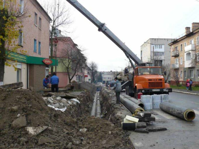Триває реконструкція теплопостачання південно-східного району міста Триває реконструкція теплопостачання південно-східного району міста