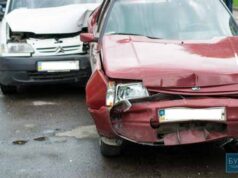 П’яний водій розбив три авто П’яний водій розбив три авто