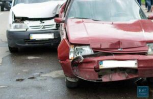 П’яний водій розбив три авто П’яний водій розбив три авто