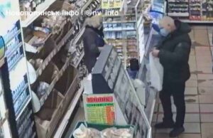 Встановили особу чоловіка, який у магазині на Маяковського поцупив гаманець Встановили особу чоловіка