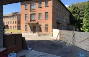 Нововолинська лікарня отримає на реконструкцію 8 мільйонів з держбюджету Нововолинська лікарня отримає на реконструкцію 8 мільйонів з держбюджету