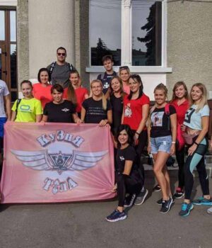 photo5318902914460266341 Мешканці Нововолинська подолали 50 кілометрів пішки за 10 годин