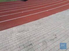 На “оновленому” стадіоні у Нововолинську поладнали провалену бруківку На "оновленому" стадіоні у Нововолинську поладнали провалену бруківку