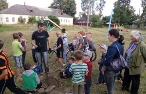 У Благодатному почали встановлювати вуличні тренажери У Благодатному почали встановлювати вуличні тренажери