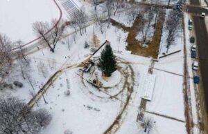 Нововолинськ готується зустрічати новорічні свята Нововолинськ готується зустрічати новорічні свята