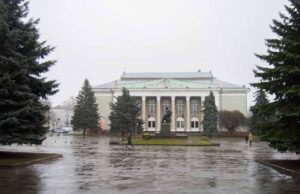 ЦНАП й управління соцзахисту продовжують приймати переселенців і видають їм довідки ЦНАП й управління соцзахисту продовжують приймати переселенців і видають їм довідки