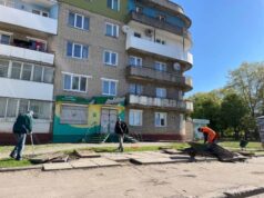 На перехресті проспекту Перемоги та вулиці Соборної облаштовують нову зупинку На перехресті проспекту Перемоги та вулиці Соборної облаштовують нову зупинку