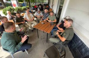 Нововолинські волонтери: від допомоги переселенцям і до якісної підтримки війська Нововолинські волонтери: від допомоги переселенцям і до якісної підтримки війська