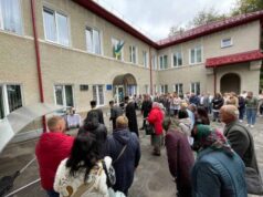 На Нововолинському центрі ПМСД встановили меморіальну дошку пам’яті Захисника Сергія Власюка На Нововолинському центрі ПМСД встановили меморіальну дошку пам’яті Захисника Сергія Власюка