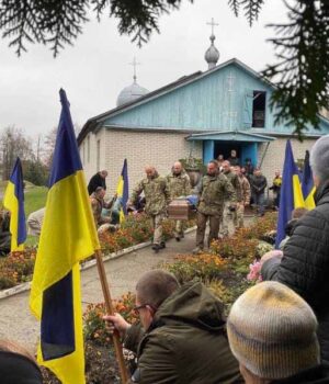 Сьогодні провели в останню путь Захисника