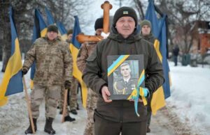 Громада попрощалася з хоробрим воїном Максимом Багнюком Громада попрощалася з хоробрим воїном Максимом Багнюком