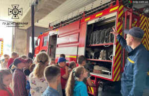 Рятувальники провели захід для пришкільних літніх таборів Володимирського ліцею №2 та Нововолинського ліцею №4