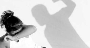 Сімейні розборки: чоловік побив свою дружину та двох дітей! Сімейні розборки: чоловік побив свою дружину та двох дітей!