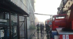 Пожежа на деревообробному комбінаті! Пожежа на деревообробному комбінаті!