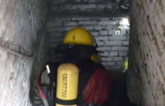 Пожежа на вулиці Стуса: горіли підвали мешканців житлового будинку! (Відео) Пожежа на вулиці Стуса: горіли підвали мешканців житлового будинку! (Відео)