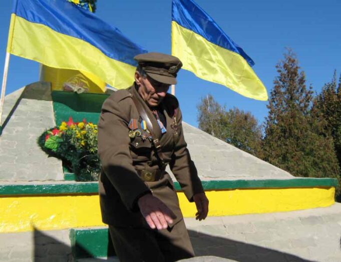 14 жовтня Нововолинськ відзначає 25-річчя створення Нововолинського Братства вояків ОУН-УПА. Програма заходів. 14 жовтня Нововолинськ відзначає 25-річчя створення Нововолинського Братства вояків ОУН-УПА. Програма заходів.