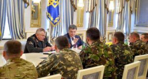 Порошенко розповів про героїв і дезертирів 51-ї бригади Порошенко розповів про героїв і дезертирів 51-ї бригади