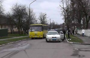 Порушення правил дорожнього руху обурює нововолинських водіїв Порушення правил дорожнього руху обурює нововолинських водіїв
