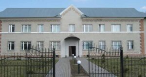 Як прокурори від прямих відповідей ухиляються Як прокурори від прямих відповідей ухиляються