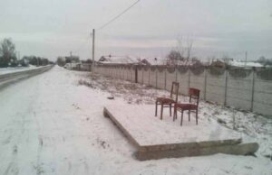 Активісти привертають увагу влади для створення автобусної зупинки неподалік Будятич Активісти привертають увагу влади для створення автобусної зупинки неподалік Будятич