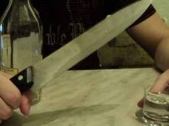 У Нововолинську поліцейські встановили зловмисника, який поранив знайомого ножем! У Нововолинську поліцейські встановили зловмисника