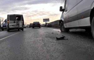 Чергова ДТП біля «козлячого» парку: три автомобілі не роз’їхались на перехресті Чергова ДТП біля «козлячого» парку: три автомобілі не роз'їхались на перехресті