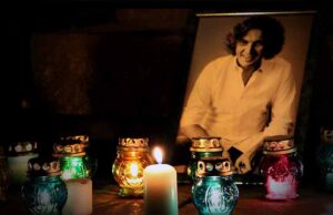 Нововолинці вшанували пам’ять музиканта, лідера гурту “Скрябін” Андрія Кузьменка, який сьогодні загинув у ДТП Нововолинці вшанували пам'ять музиканта