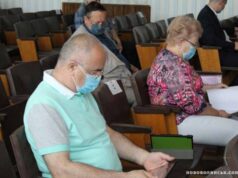 Нововолинські депутати знову просять Київ «докинути» грошей у міський бюджет через коронакризу Нововолинські депутати знову просять Київ «докинути» грошей у міський бюджет через коронакризу