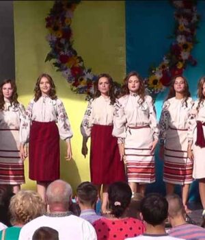 Свято краси «Українська врода» - міс Нововолинська 2015 (відеорепортаж)