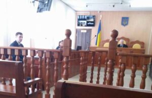 В Іваничах судили нововолинця, якого звинувачують у розповсюдженні наркотиків В Іваничах судили нововолинця