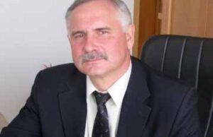 Янукович нагородив мера Нововолинська орденом “за заслуги” 2 ступеня Янукович нагородив мера Нововолинська орденом "за заслуги" 2 ступеня