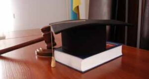 Прокуратура в суді обіграла «квартирну мафію» Нововолинська Прокуратура в суді обіграла «квартирну мафію» Нововолинська